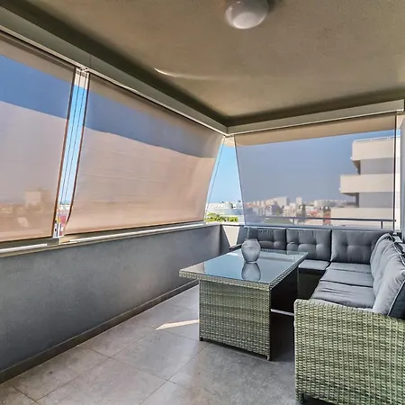 Luxury Sunset - With Garage And Balcony شقة زادار