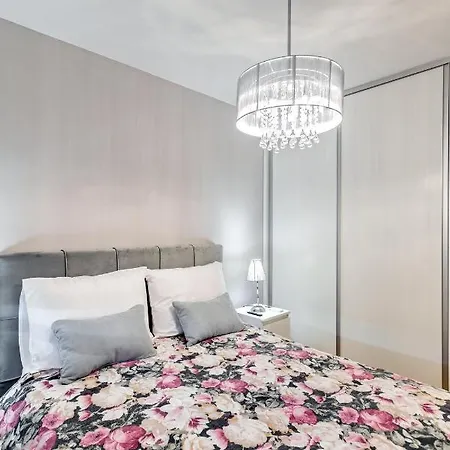 Luxury Sunset - With Garage And Balcony Apartman Zadar