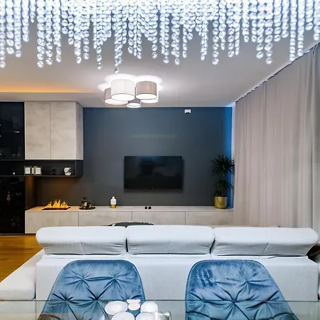 Luxury Sunset - With Garage And Balcony Apartment *
