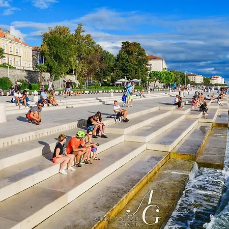 Apartman Luxury Sunset - With Garage And Balcony Zadar