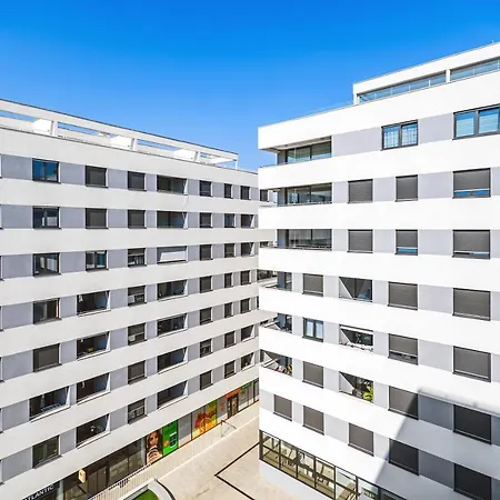 Luxury Sunset - With Garage And Balcony 公寓