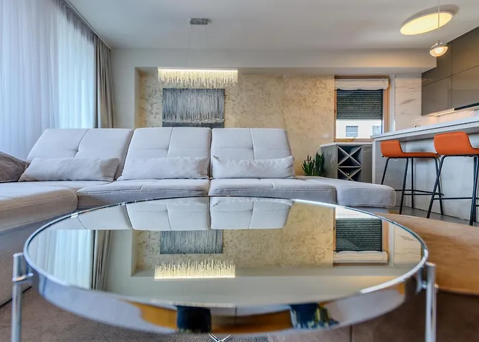 Luxury Sunset - With Garage And Balcony Appartement *