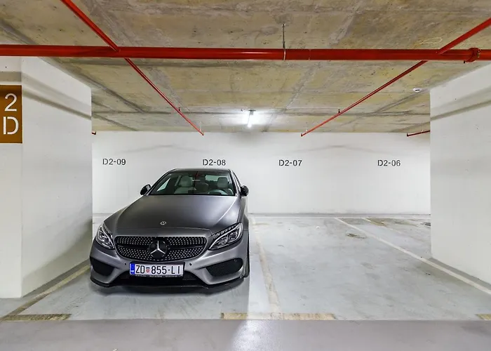 Luxury Sunset - With Garage And Balcony Appartement Zadar