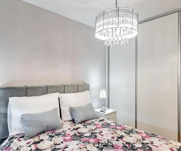 Luxury Sunset - With Garage And Balcony Appartement Zadar