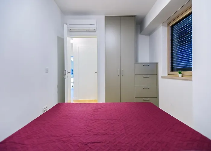 Appartement Luxury Sunset - With Garage And Balcony *